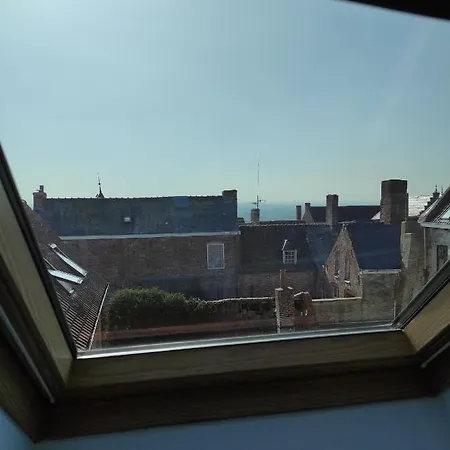 Au Coeur De *